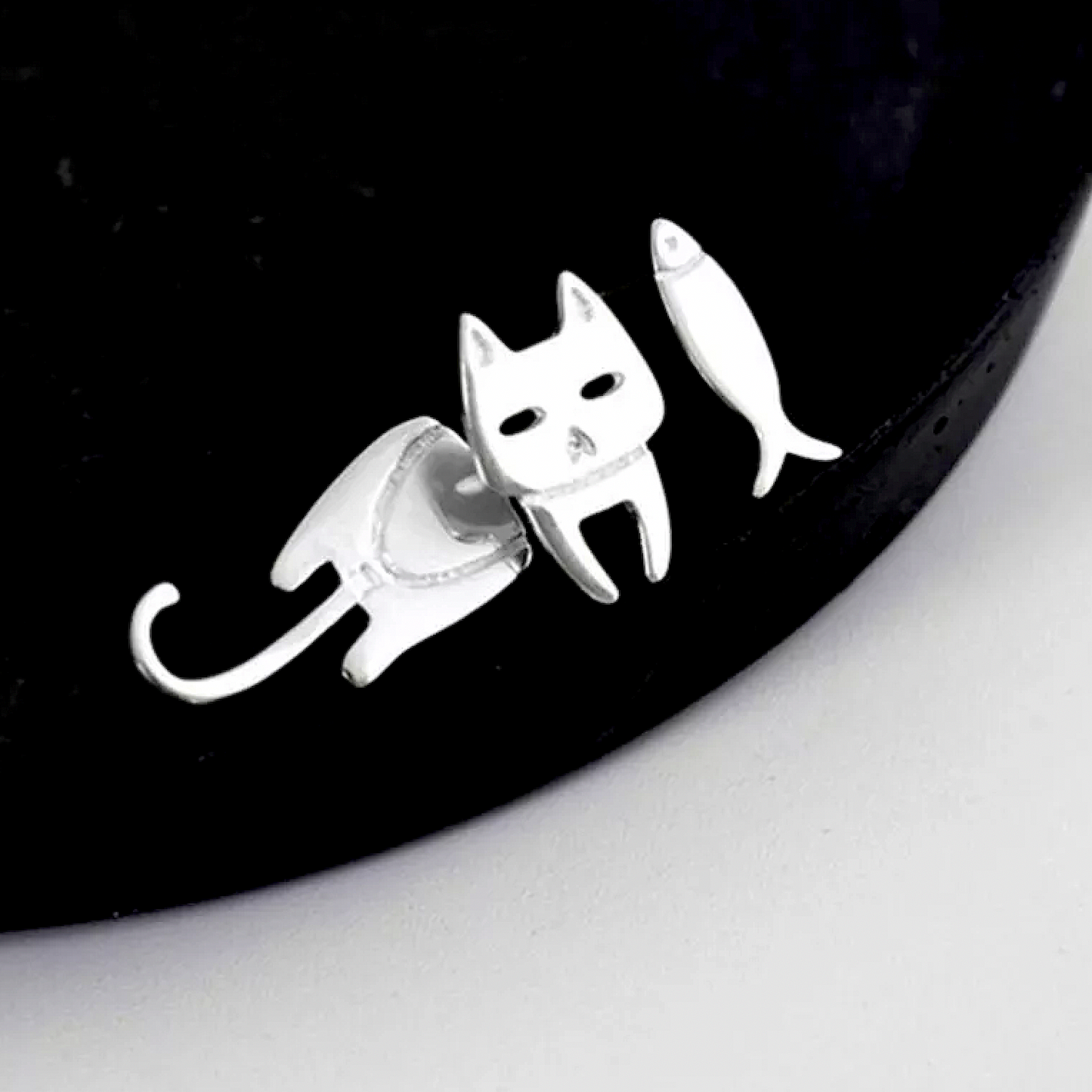 BRILL™ Sterling Silver Cat Fish Stud Earrings