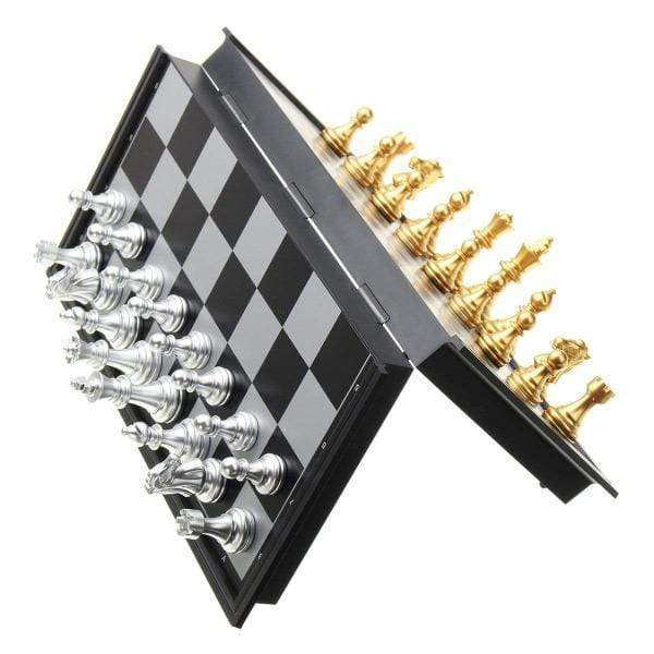 Chess Sets Royal Medieval Chess Set (Magnetic) - DiyosWorld