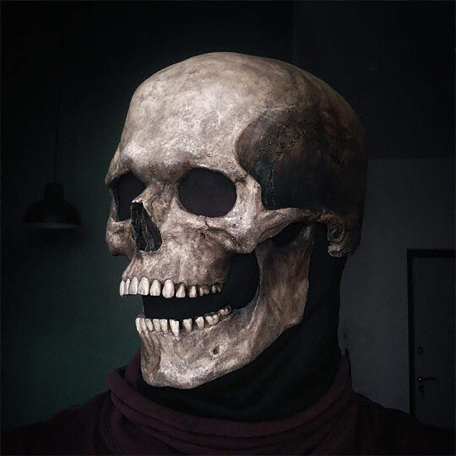 Gags & Practical Jokes SKULSAKE™ Movable Jaw Skull Mask - DiyosWorld